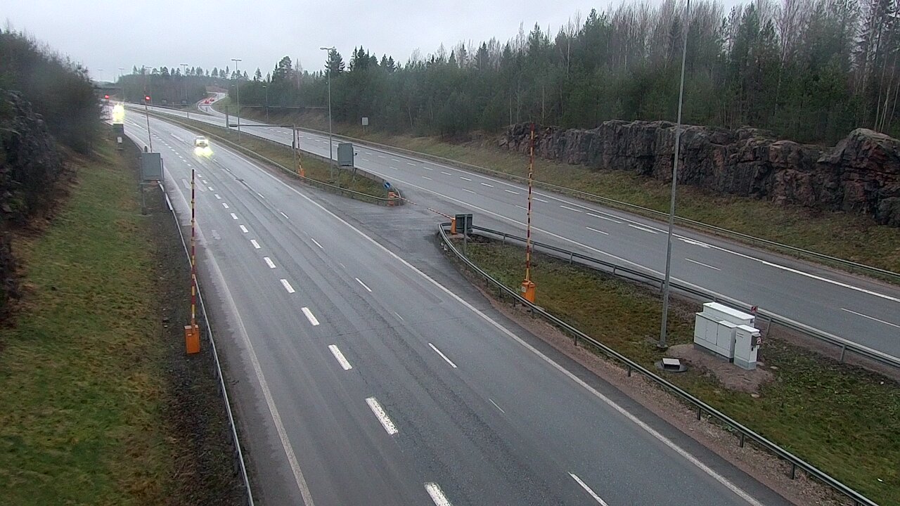 Weather Camera Image Väg 1 Lojo, Tervakorpi, puomi länsi, Lohja, Uusimaa
