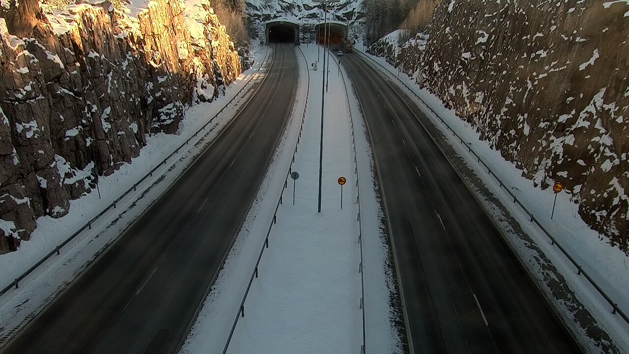 Weather Camera Image Väg 1 Lojo, Pitkämäki väst, Lohja, Uusimaa