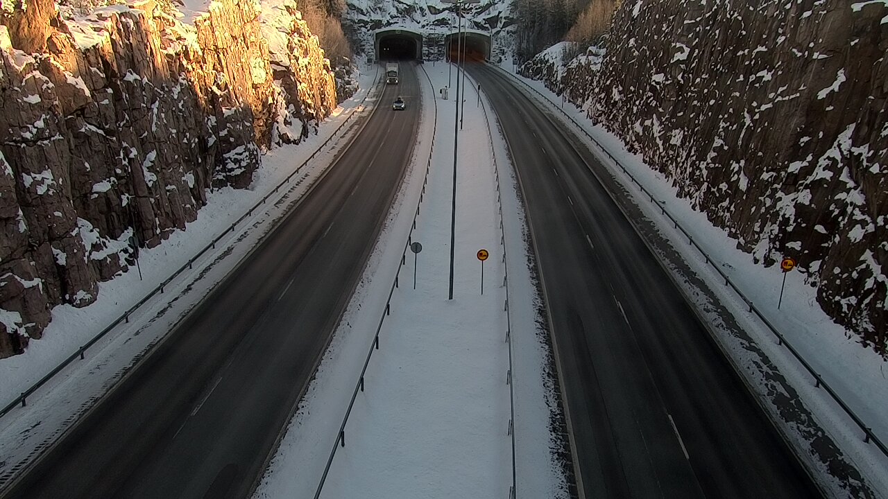 Weather Camera Image Väg 1 Lojo, Pitkämäki väst, Lohja, Uusimaa